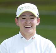 　岩井明愛