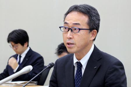 　記者会見する東京電力ホールディングスの山口裕之副社長＝３１日午後、東京都内