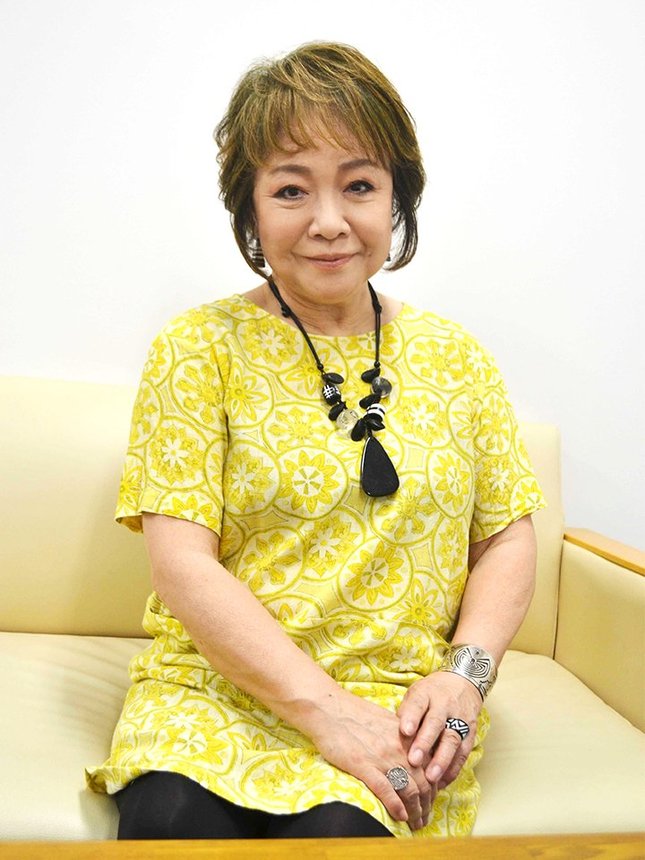 コンサートへの意気込みを語る渡辺真知子さん＝岐阜新聞・岐阜放送東京支社
