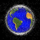　高度２千キロ以下を漂う宇宙ごみのイメージ（ＮＡＳＡ提供）