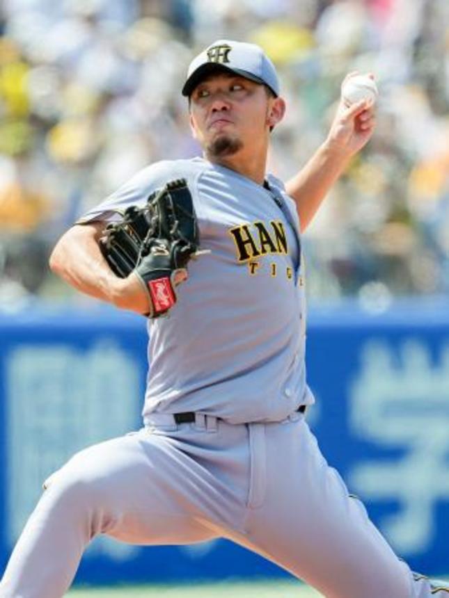 　完封で２勝目を挙げた阪神・伊藤将＝神宮