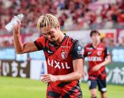 　福岡と引き分け、悔しがる鹿島・鈴木＝メルスタ