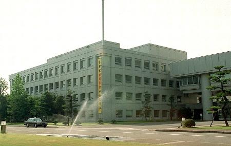　新潟県警察本部