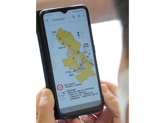 中津川署がホームページ上で案内している大型車の迂回路を示した地図＝同署