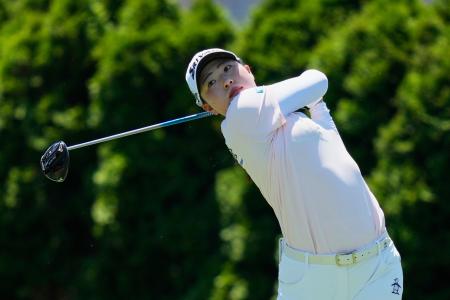 　米女子ゴルフのみずほアメリカズ・オープン最終ラウンドでショットを放つ竹田麗央＝１１日、ジャージーシティー（ＡＰ＝共同）