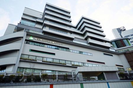 　埼玉県立小児医療センター＝１１日午後、さいたま市中央区