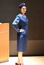 2代目の制服を着るＣＡ