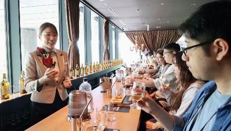 　ウイスキーブランド「山崎」の魅力を味わえる体験プログラム＝６月、大阪市北区