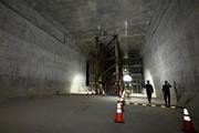 　建設が進むリニア中央新幹線・神奈川県駅（仮称）の工事現場＝２４日午前、相模原市