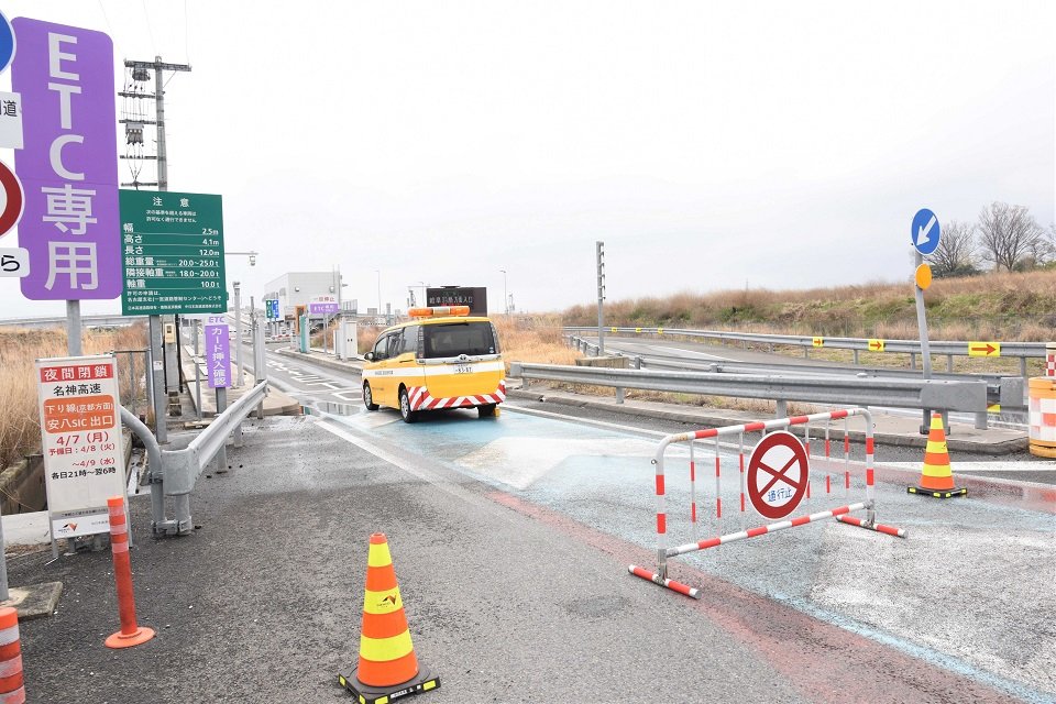 ＥＴＣのシステム障害のため閉鎖された安八スマートインターチェンジ＝６日午後０時４８分、岐阜県安八町