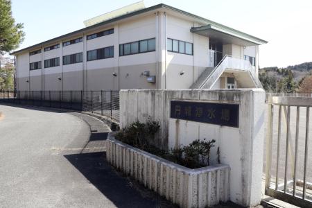 　高濃度のＰＦＡＳが検出された岡山県吉備中央町の浄水場＝２０２５年３月