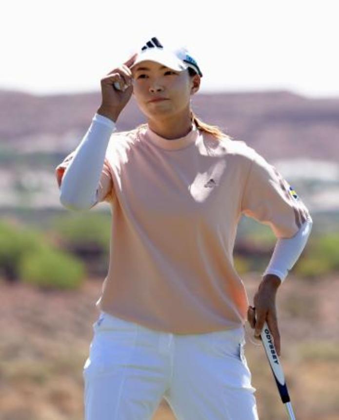 　第２ラウンド、通算９アンダーで７位の渋野日向子＝ブラックデザート・リゾートＧＣ（共同）