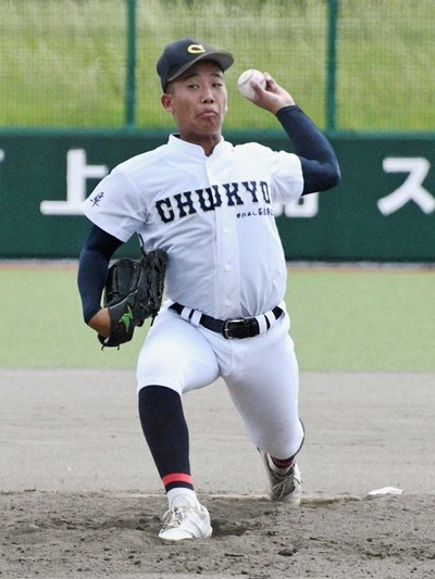 五回途中から登板し、無失点リリーフで逆転勝ちを呼び込んだ中京の絶対的守護神・倉橋成颯