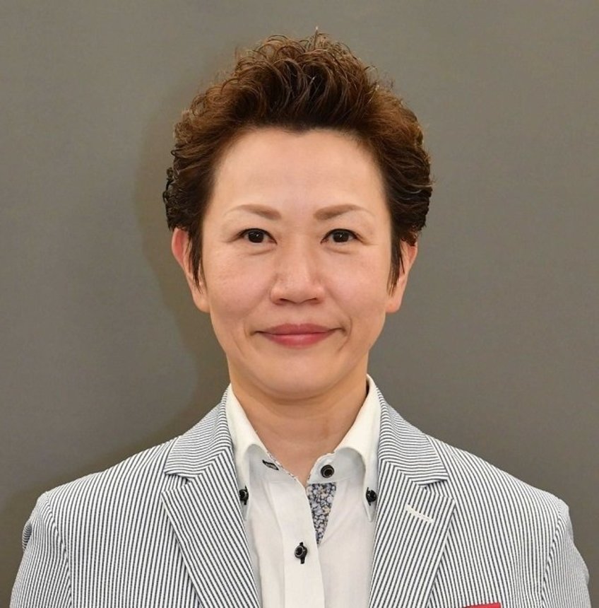 若井敦子氏