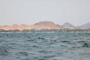 　イエメンのバベルマンデブ海峡近くの村＝４月（ロイター＝共同）
