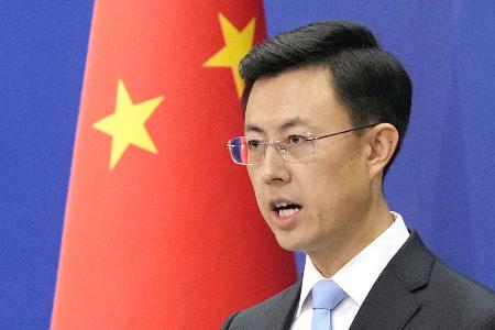 　１月、記者会見する中国外務省の郭嘉昆副報道局長＝北京