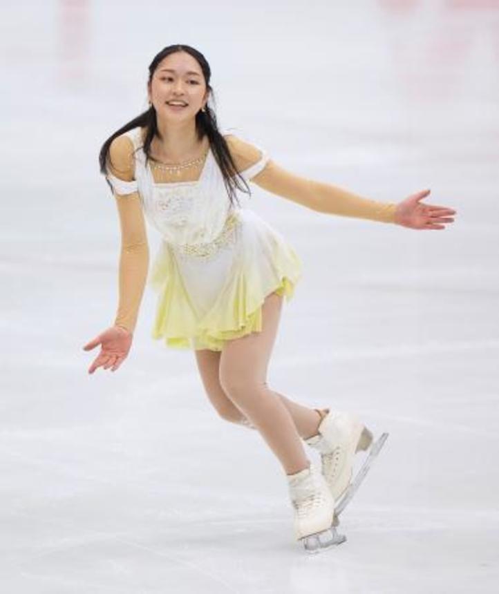 　女子ＳＰ　演技する江川マリア＝山新スイミングアリーナ