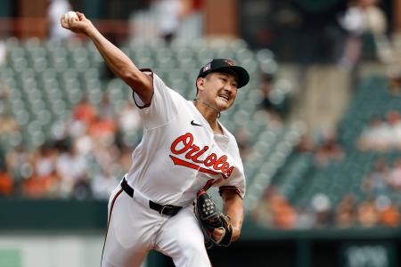 　ロッキーズ戦に先発したオリオールズ・菅野。６回４安打１失点で８勝目を挙げた＝ボルティモア（ＡＰ＝共同）