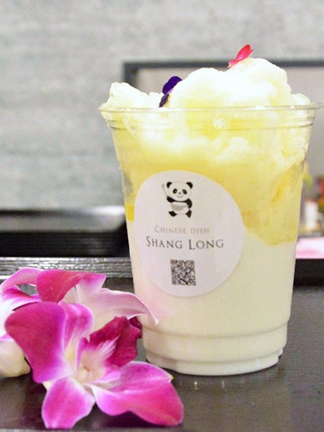 関祭りスイーツフェアで数量限定で販売する「飲むフラワー杏仁」