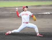金沢学院大×中部学院大＝力投する中部学院大の先発長倉＝弁慶スタジアム
