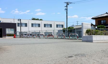 　女性が刺された現場付近＝５日午前、前橋市
