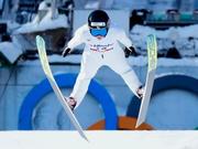 　女子で優勝した岩佐明香＝大倉山