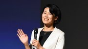 講演する金藤理絵さん＝岐阜県庁