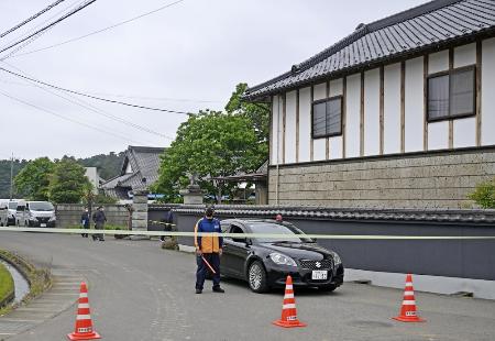 　強盗殺人事件があった栃木県上三川町の住宅付近＝５月