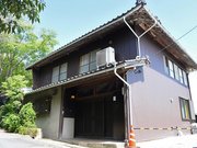 金生山の中腹に残っていた古民家を改装した「縁音」。見晴らしもいい立地が特徴＝大垣市赤坂町