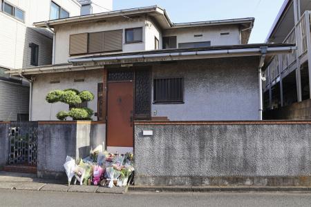 　岡崎彩咲陽さんの遺体が見つかった住宅＝５月４日、川崎市