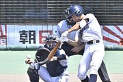 大垣日大×帝京大可児＝４回表、大垣日大は山口の犠飛で１点追加＝長良川