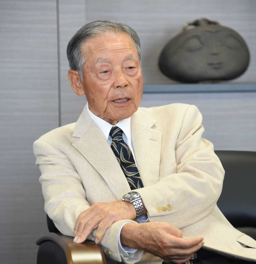 初戦の只見戦に向け、意気込みを語る大垣日大の阪口慶三監督