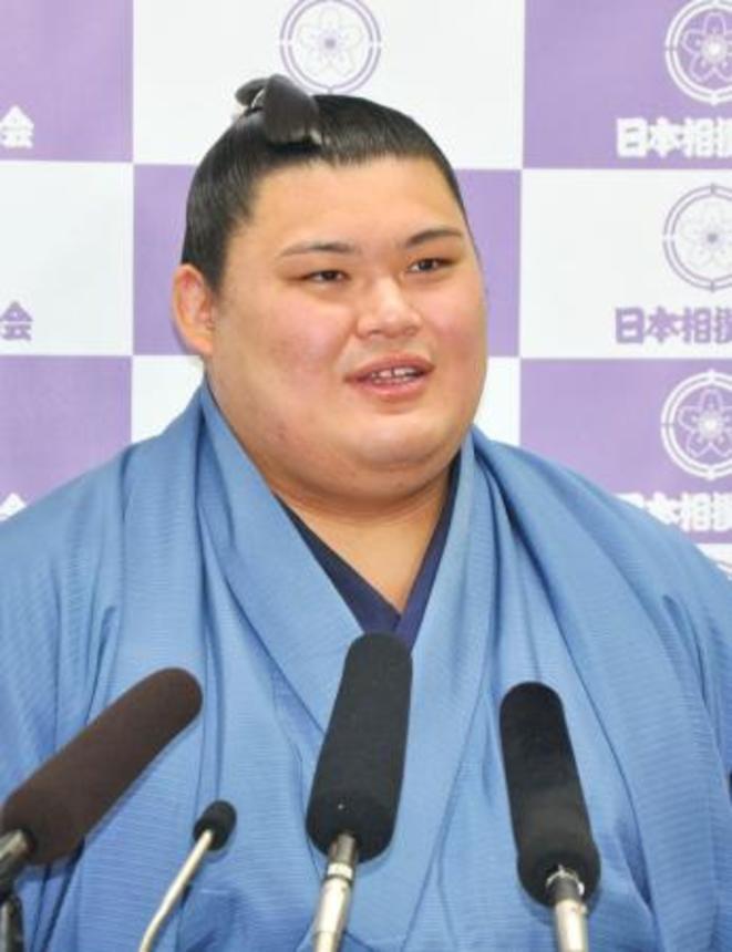 　初の綱とりに挑む夏場所に向け、意気込みを語る大関大の里＝３０日、東京・両国国技館