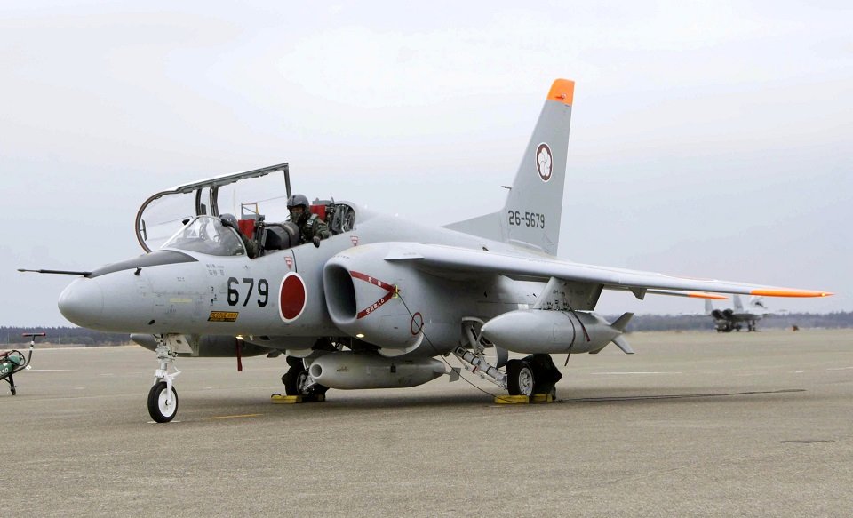 Ｔ４練習機（航空自衛隊提供）