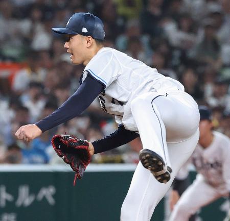 　阪神戦に先発し、力投する西武・菅井＝ベルーナドーム