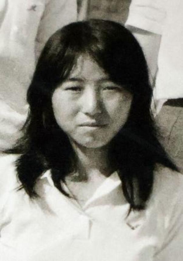 　安福久美子容疑者（高校の卒業アルバムから）