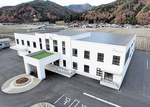 建築物の部で優秀賞に選ばれた「タイム技研岐阜高山工場」＝高山市国府町蓑輪