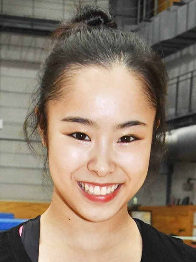 鈴木歩佳