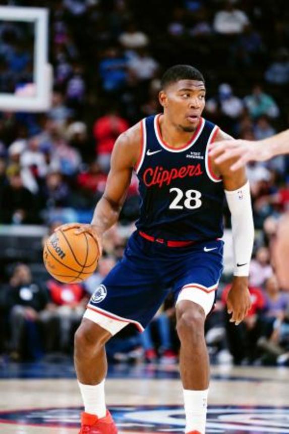 　ＮＢＡのキングズ戦でプレーするクリッパーズの八村＝イングルウッド（ＮＢＡＥ・ゲッティ＝共同）