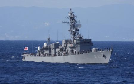 　海上自衛隊のあぶくま型護衛艦「せんだい」